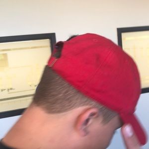 Meet your Posher, Raymond